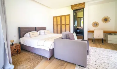 Bedrooms-Luxury-Beach-Villa-Cemagi-11-2