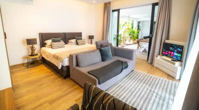 Bedrooms-Luxury-Beach-Villa-Cemagi-9-2