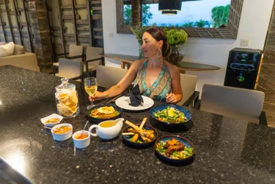 Dinner-Luxury-Beach-Villa-Cemagi-1-1