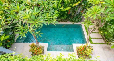 Under-The-Sun-New-Pool-Picturs-1