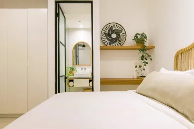 Modern-4bed-villa-Under-The-Sun-Berawa-Canggu-Bali-2