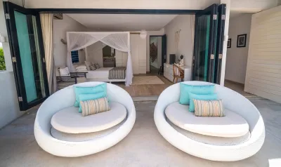 Upstairs-Balcony-Luxury-Beach-Villa-Cemagi-3-1