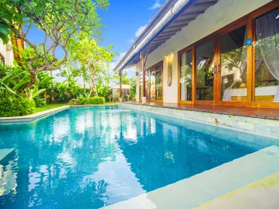 POOL-AREA-TAMANTIS-FAMIL-VILLA-CANGGU-BERAWA-8-2