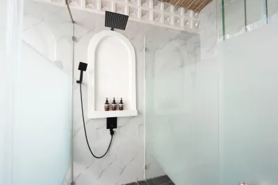 Bathroom-La-Villaya-Private-Villa-Umalas-1