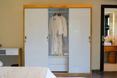 Master-bedroom-Cassia-7