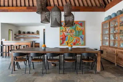 Luxury-Villa-Tiga-Puluh-7bed-centre-of-Seminyak-Bali-38