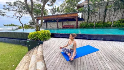 Yoga-Luxury-Beachfront-Villa-Canggu-1