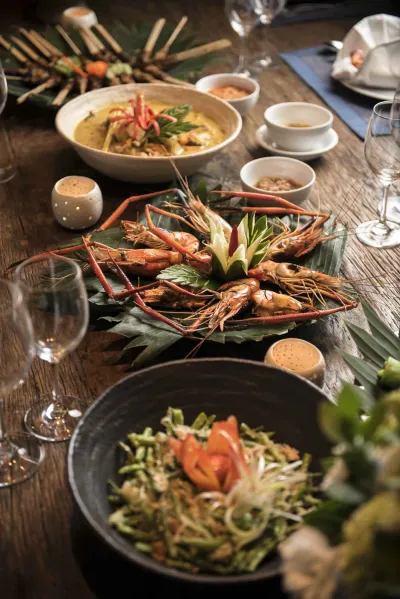 Tiga-Puluh-7bed-luxury-villa-Seminyak-Bali-3