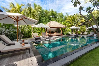 Pool-Tangram-Luxury-Villas-For-Big-Group-Seminyak-Bali-13