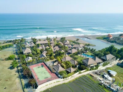 Drone-Sound-of-the-Sea-Luxury-Beachfront-villa-2