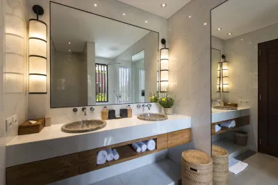 Anam-Bathrooms-Luxury-VIllas-Seminyak-Bali-9