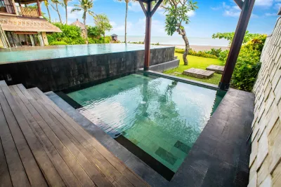 Pool-Luxury-Beachfront-Villa-Canggu-6