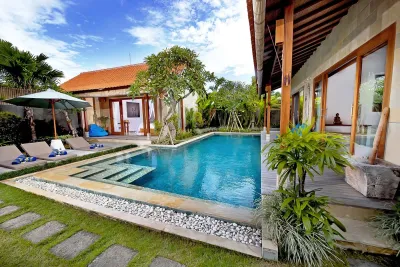 POOL-AREA-TAMANTIS-FAMIL-VILLA-CANGGU-BERAWA-