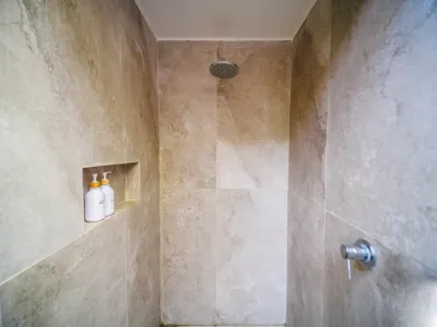 BATHROOMS-FAMILY-VILLAS-TAMANTIS-2