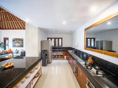 KITCHEN-AMORE-4BED-VILLA-2