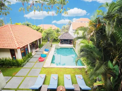 POOL-AREA-MORE-4BED-LUXURY-FAMILY-4BED-VILLA-CANGGU-2