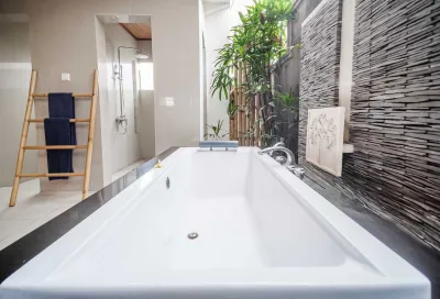 BATHROOOM-AMORE-4BED-LUXURY-FAMILY-VILLA-4