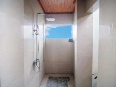 BATHROOOM-AMORE-4BED-LUXURY-FAMILY-VILLA-1