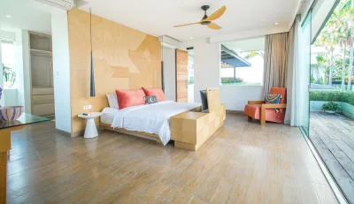 Master-Bedroom-Desa-Berawa-Luxury-Villa-Canggu-5