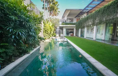 Pool-Desa-Berawa-Luxury-Villa-Canggu-8