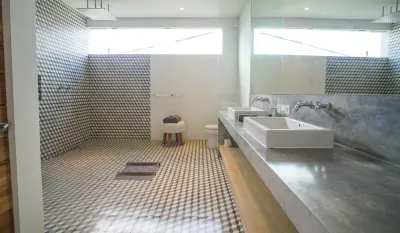 Master-Bathroom-Desa-Berawa-Luxury-Villa-Canggu-5