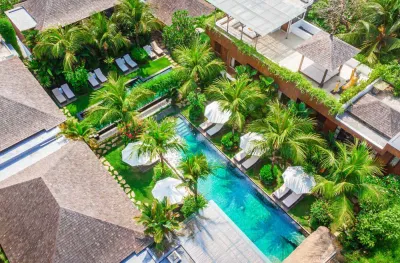 Anam-10bed-Luxury-Villa-Seminyak-Bali-Drone2-