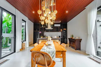 Kitchen-Dining-Sierra-Vista-2-Private-Luxury-Villa-Ubud-2