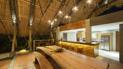 villa-omahpadi-diningarea-2