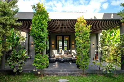 2nd-Outdoor-Living-Room-6