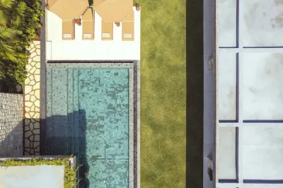 Pool-Luxury-Premium-Salt-Villa-Canggu-13