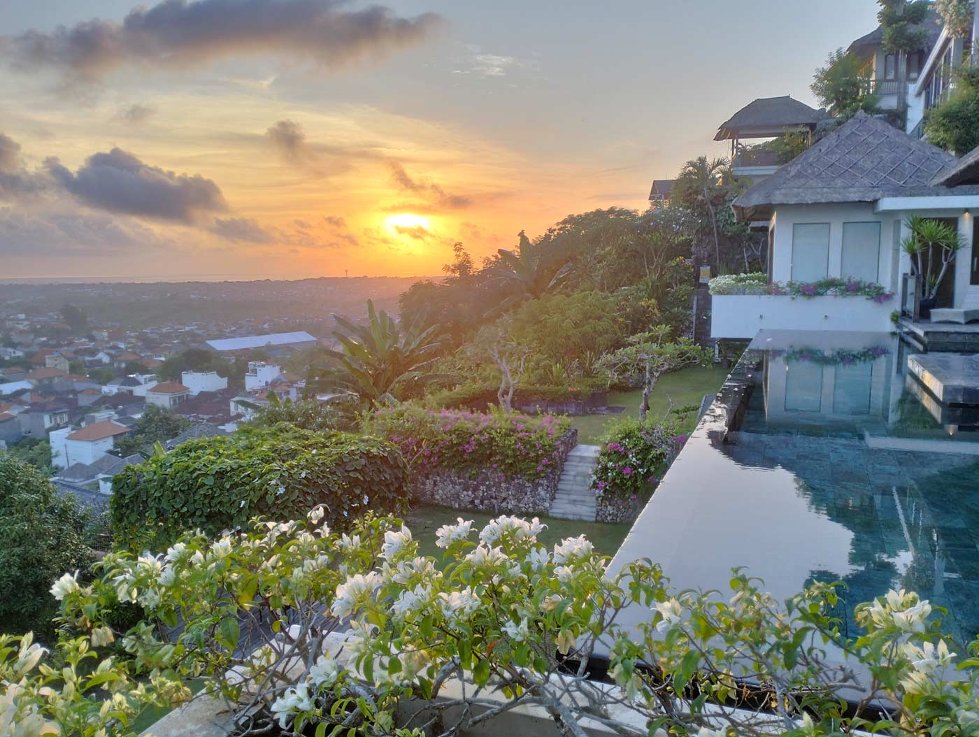 The Long House 8 bedroom villa